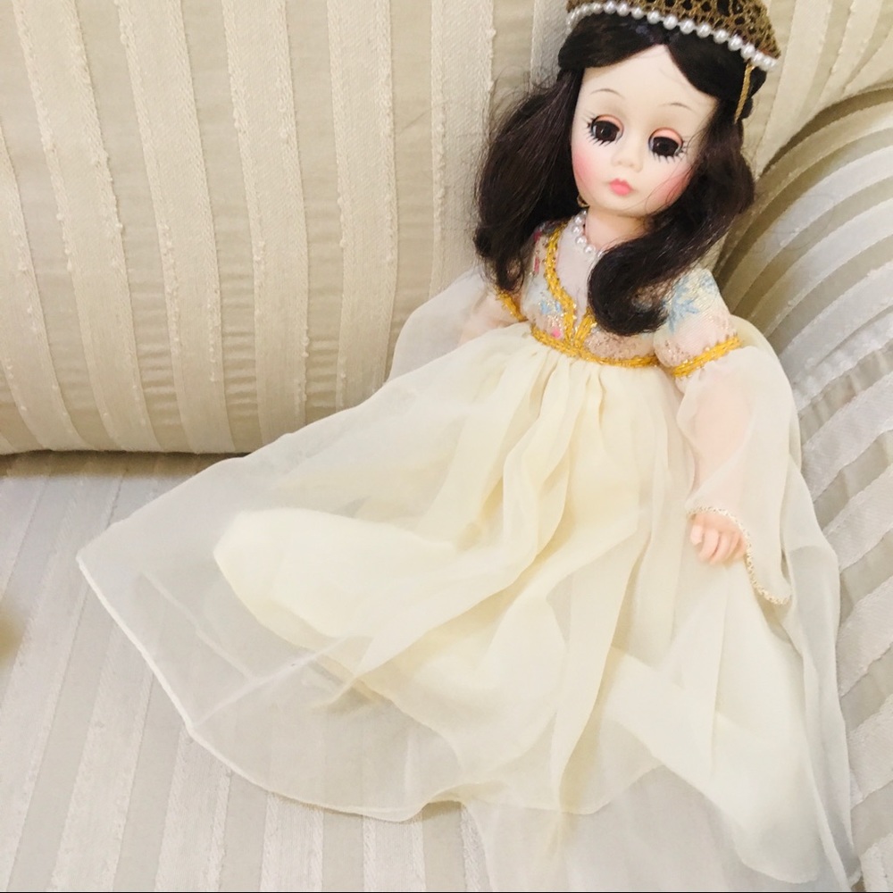 Vintage Madame Alexander 12” porcelain doll
